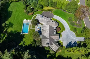 2 Hidden Pond Dr, Old Westbury, NY 11568 - Photo 6