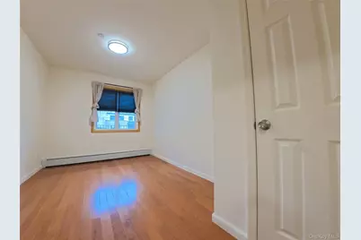 220-03 64th Avenu #1FL, Oakland Gardens, NY 11364 - Photo 6