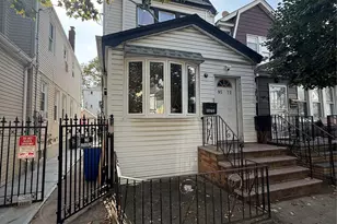 95-72 115th St, Richmond Hill, NY 11419 - Photo 1