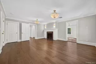 30 Brookside Dr, Manhasset, NY 11030 - Photo 20