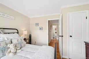 50 Plane Tree Ln, Saint James, NY 11780 - Photo 26