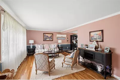 50 Plane Tree Lane, Saint James, NY 11780 - Photo 10