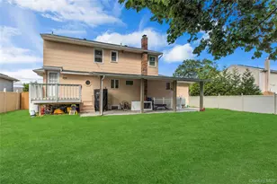 1208 America Ave, West Babylon, NY 11704 - Photo 32