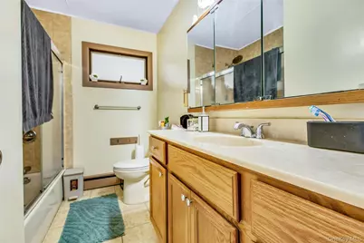 1208 America Avenue, West Babylon, NY 11704 - Photo 14