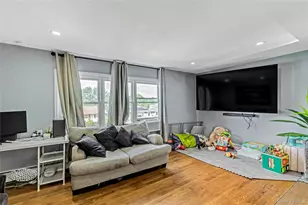 1208 America Ave, West Babylon, NY 11704 - Photo 18
