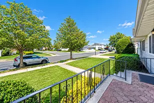 745 Anderson Ave, Franklin Square, NY 11010 - Photo 6