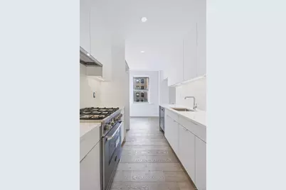 148-09 Northern Boulevard #3K, Flushing, NY 11355 - Photo 2