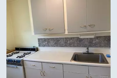 245-39 77th Crescent #F-2, Bellerose, NY 11426 - Photo 4