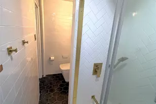 22-27 76th St, East Elmhurst, NY 11370 - Photo 20