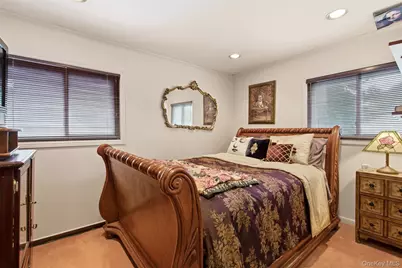 20 Old Town Lane, Huntington, NY 11743 - Photo 14