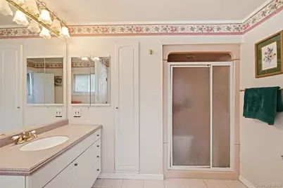 20 Old Town Lane, Huntington, NY 11743 - Photo 10