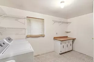 20 Old Town Ln, Huntington, NY 11743 - Photo 20
