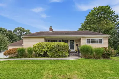 20 Old Town Lane, Huntington, NY 11743 - Photo 1