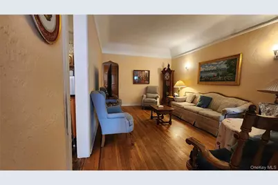 79-04 Kneeland Avenue, Elmhurst, NY 11373 - Photo 12
