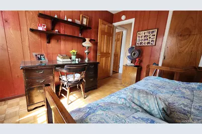 79-04 Kneeland Avenue, Elmhurst, NY 11373 - Photo 4