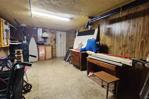 79-04 Kneeland Ave, Elmhurst, NY 11373 - Photo 22