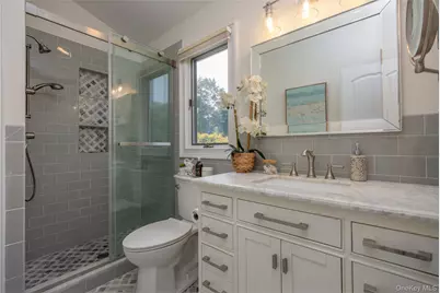16 Lark Street, Pearl River, NY 10965 - Photo 16
