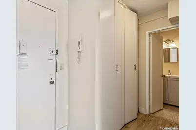 152-18 Union Turnpike #4 P, Flushing, NY 11367 - Photo 12