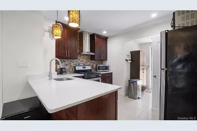11115 158th Street, Jamaica, NY 11433 - Photo 8