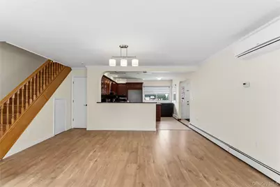 79 Albatross Road, Levittown, NY 11756 - Photo 8