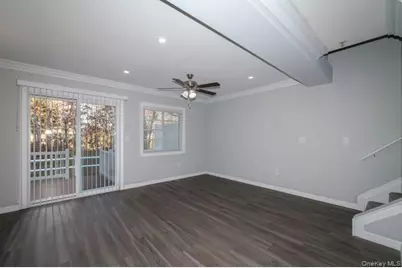 32 Stevens Place #32, Coram, NY 11727 - Photo 4