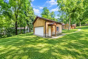 5 Jacobs Ln, Wading River, NY 11792 - Photo 6