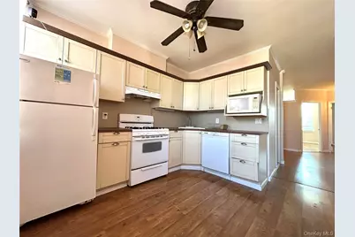 59-51 56th Drive, Maspeth, NY 11378 - Photo 10