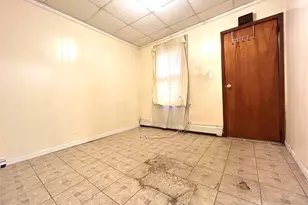 59-51 56th Dr, Maspeth, NY 11378 - Photo 26