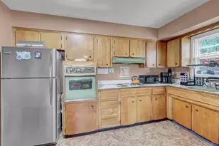 13 Haight St, Deer Park, NY 11729 - Photo 14
