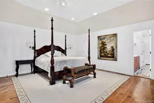 3414 Manchester Rd, Wantagh, NY 11793 - Photo 14