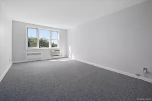 3 Sadore Ln, Yonkers, NY 10710 - Photo 2