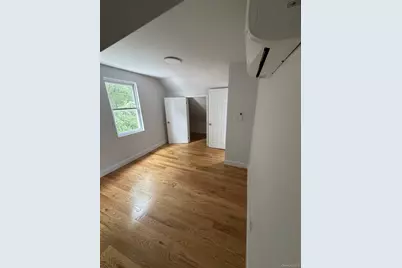 2760 Bainbridge Avenue #2nd Floor, Bronx, NY 10458 - Photo 4
