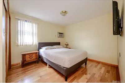 950 Edison Avenue, Bronx, NY 10465 - Photo 10