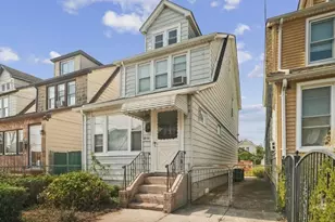 112-06 148th St, Jamaica, NY 11435 - Photo 2