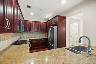 420 Trump Park, Shrub Oak, NY 10588 - Photo 8
