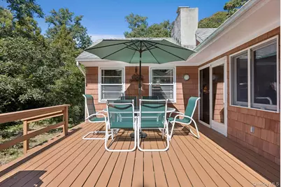 6 Surf Drive, Amagansett, NY 11930 - Photo 32