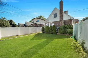 64 Dewitt St, Valley Stream, NY 11580 - Photo 28