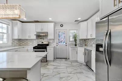 64 Dewitt Street, Valley Stream, NY 11580 - Photo 10
