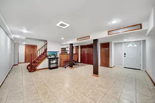 64 Dewitt St, Valley Stream, NY 11580 - Photo 24