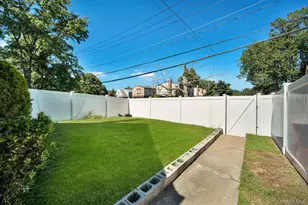 64 Dewitt St, Valley Stream, NY 11580 - Photo 32