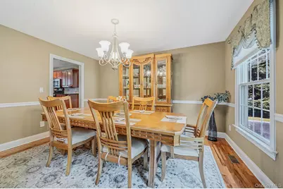 9 Franciscan Lane, Smithtown, NY 11787 - Photo 18
