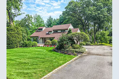 4 Kroft Court, Huntington, NY 11743 - Photo 1