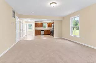 794 South St, Highland, NY 12528 - Photo 4