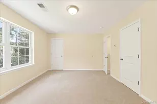 794 South St, Highland, NY 12528 - Photo 18