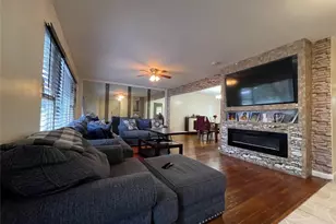 230 Westbury Blvd, Hempstead, NY 11550 - Photo 8