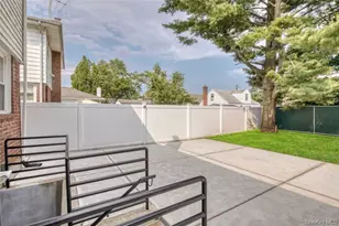 230 Westbury Blvd, Hempstead, NY 11550 - Photo 26