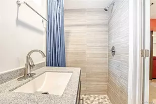 230 Westbury Blvd, Hempstead, NY 11550 - Photo 22