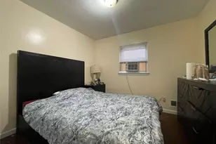 230 Westbury Blvd, Hempstead, NY 11550 - Photo 20