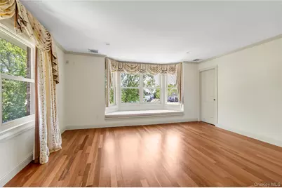 38 The Helm, East Islip, NY 11730 - Photo 16