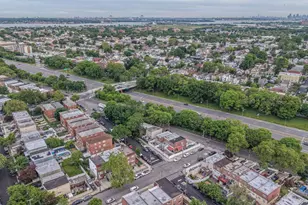 918 Throgs Neck Expressway, Bronx, NY 10465 - Photo 26